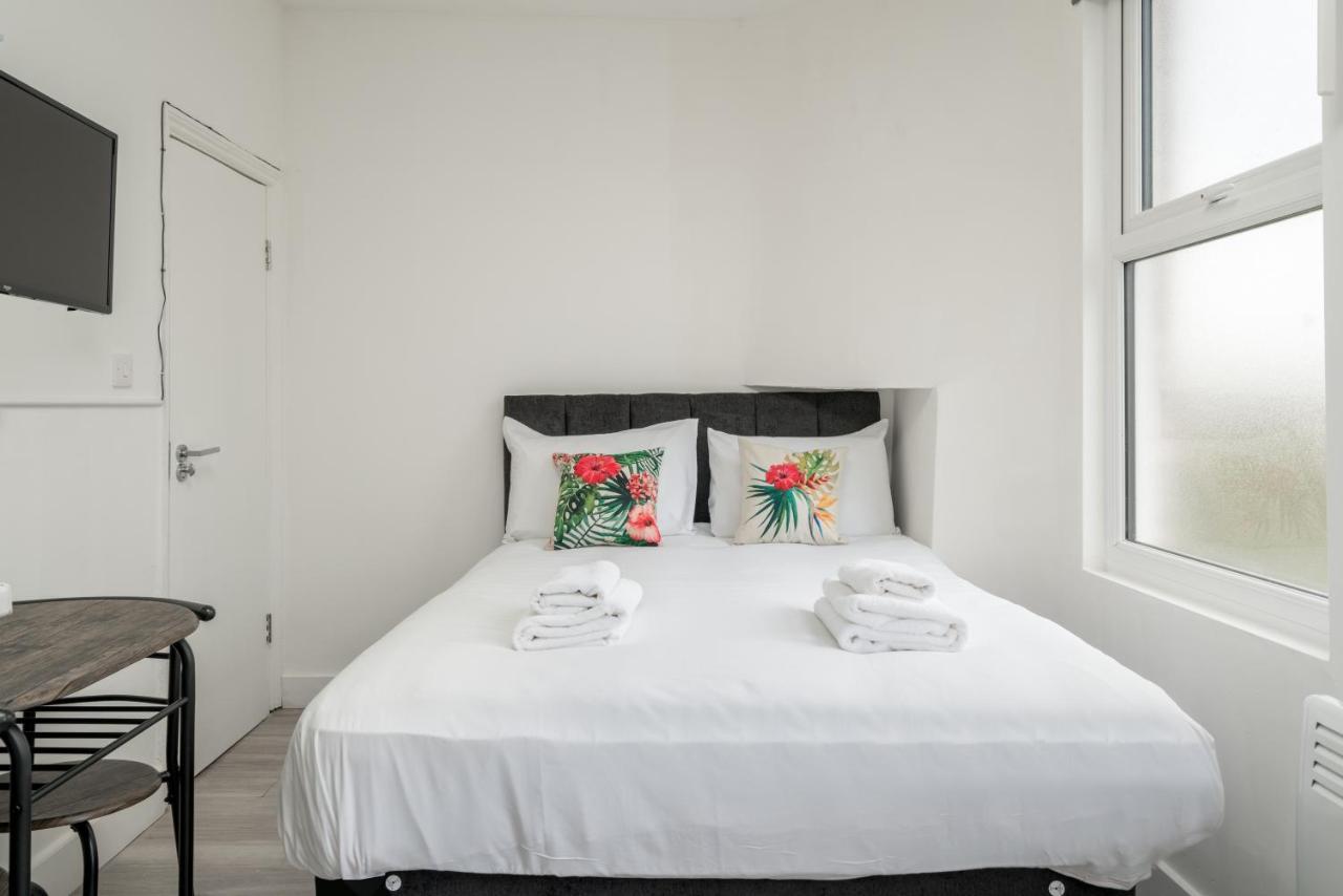 London Selwyn Road Studios 外观 照片