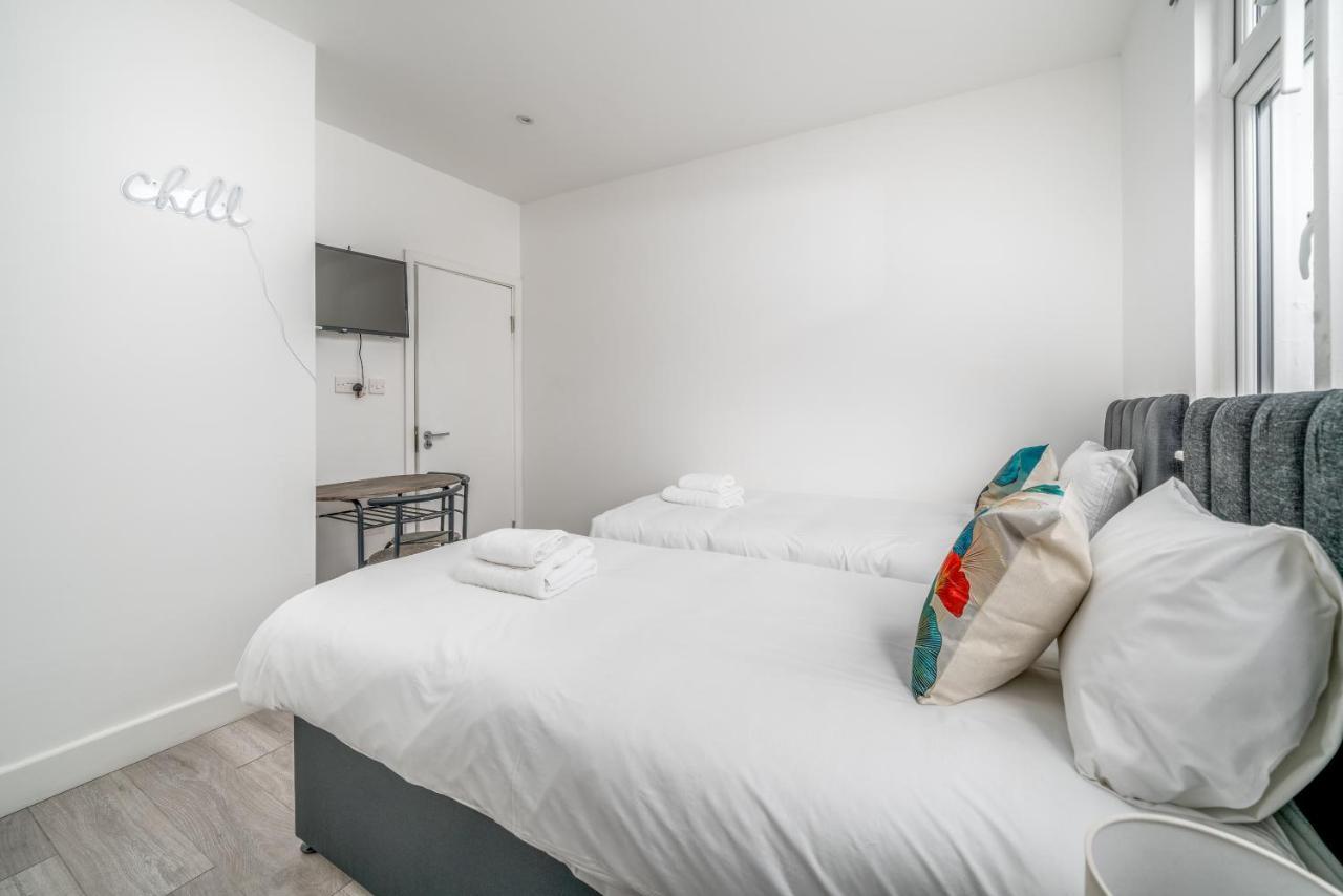 London Selwyn Road Studios 外观 照片
